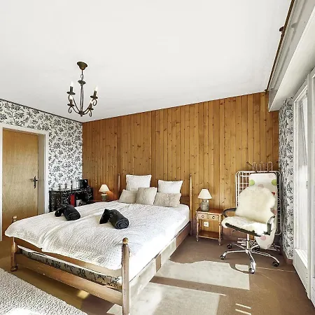 Between Slopes And Golf Facing The Alps Apartman