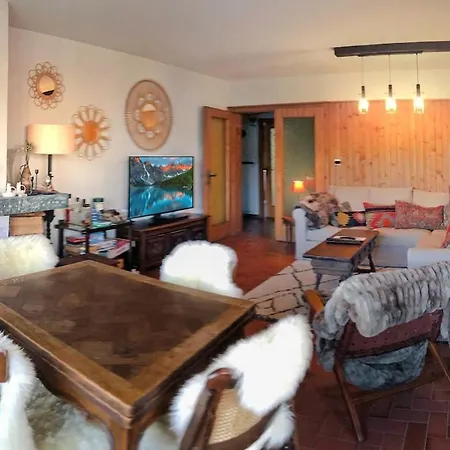 Between Slopes And Golf Facing The Alps Apartment *